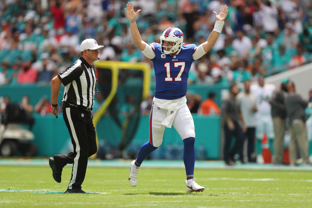 Buffalo Bills v Miam Dolphins