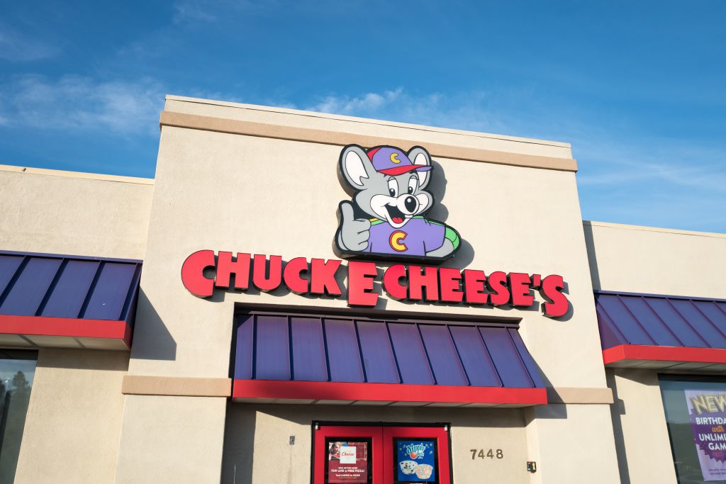 Chuck E Cheese