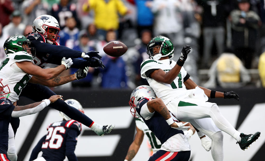 New England Patriots v New York Jets