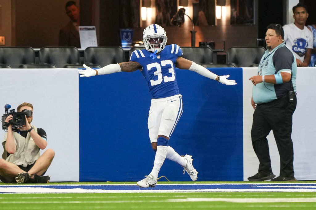 Denver Broncos v Indianapolis Colts