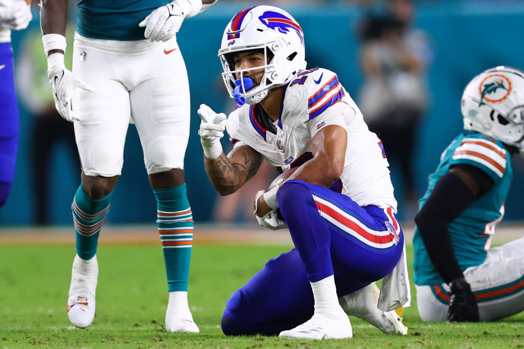 Buffalo Bills v Miami Dolphins