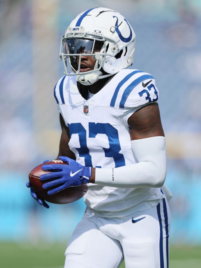 Indianapolis Colts v Tennessee Titans