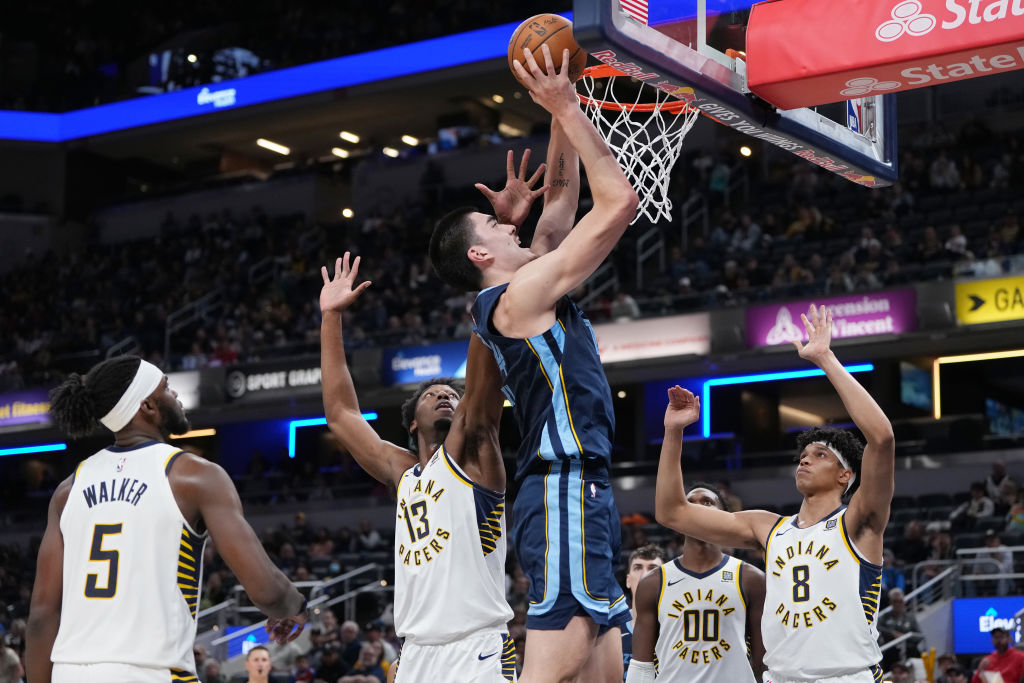 Memphis Grizzlies v Indiana Pacers
