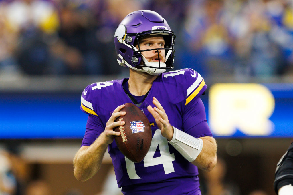 Minnesota Vikings v Los Angeles Rams