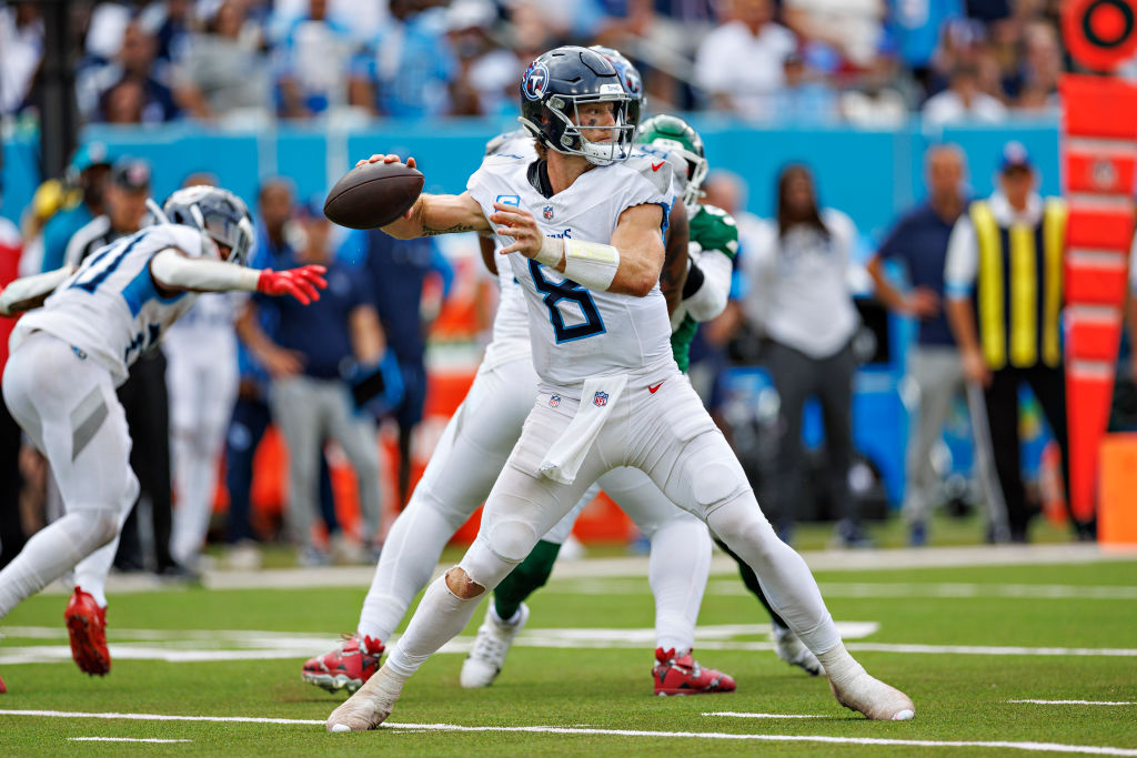New York Jets v Tennessee Titans