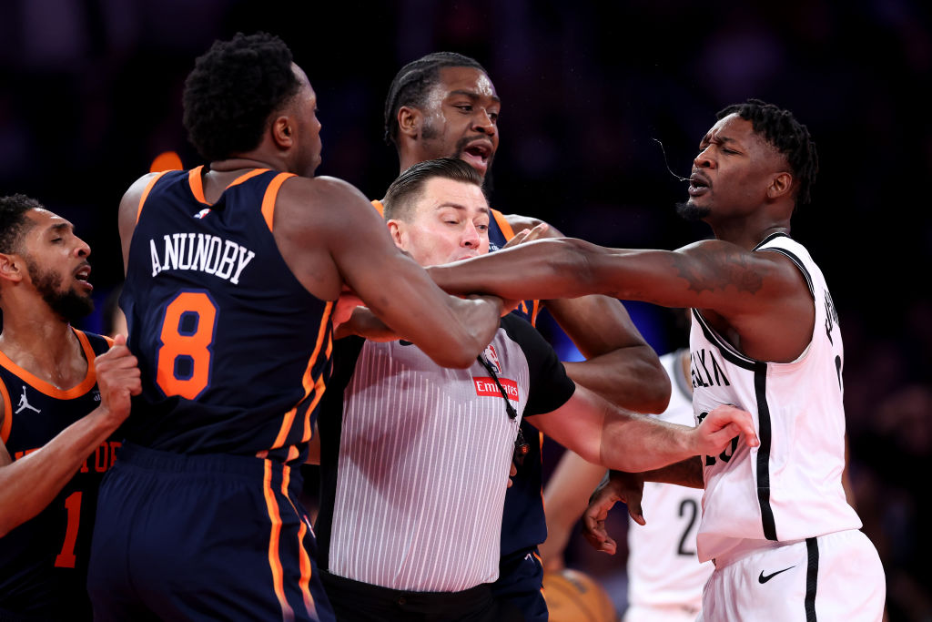 Brooklyn Nets v New York Knicks - Emirates NBA Cup