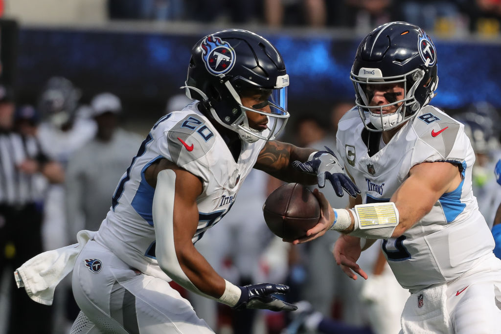 NFL: NOV 10 Titans at Chargers