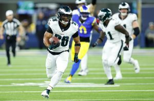 Philadelphia Eagles v Los Angeles Rams