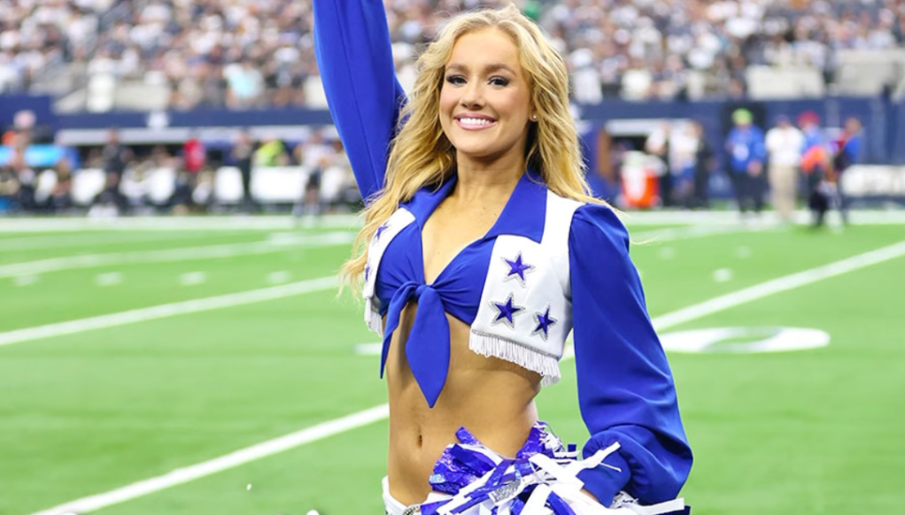 10 Photos of American Sweetheart & Bengals Kicker girlfriend, Zoe Dale