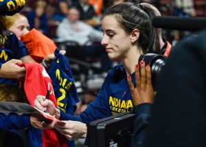 WNBA: SEP 25 Playoffs First Round Indiana Fever at Connecticut Sun