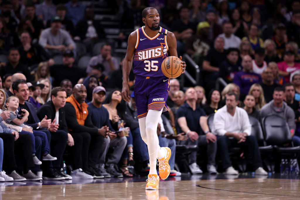 Golden State Warriors v Phoenix Suns