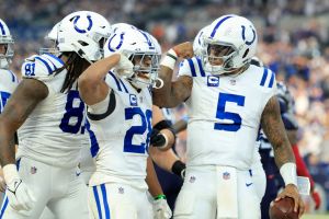 Tennessee Titans v Indianapolis Colts