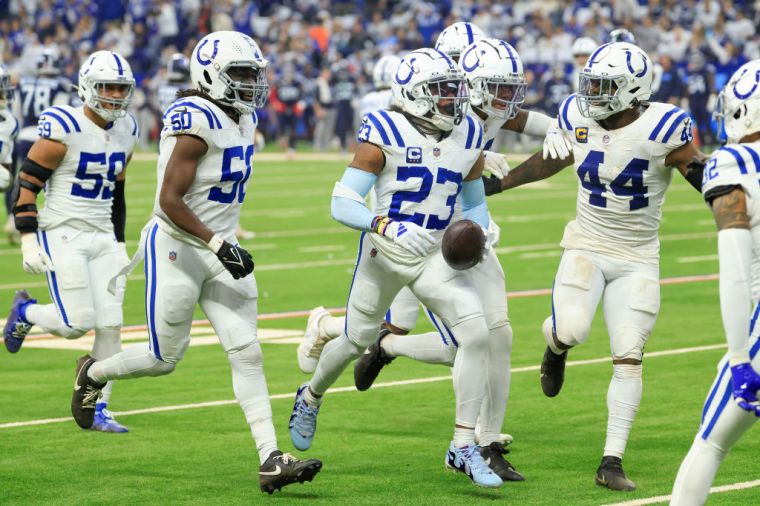 Hits: Pro Bowl Defenders