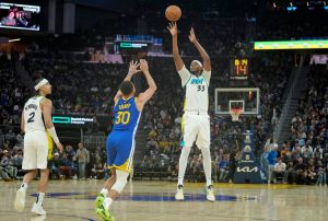 Indiana Pacers v Golden State Warriors