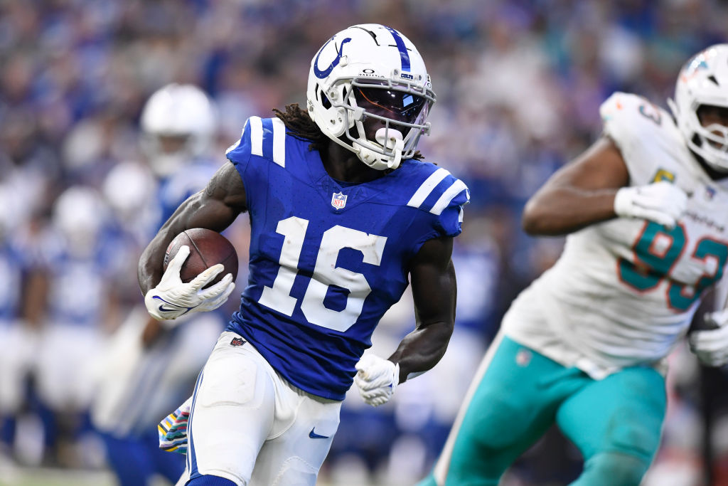 NFL: OCT 20 Dolphins at Colts