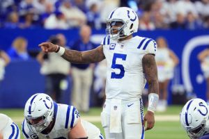 Tennessee Titans v Indianapolis Colts