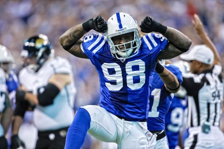 2012 – DE Robert Mathis