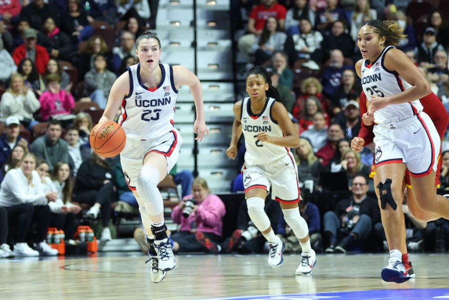 COLLEGE BASKETBALL: DEC 17 Basketball Hall of Fame Women's Showcase - Iowa State vs UConn