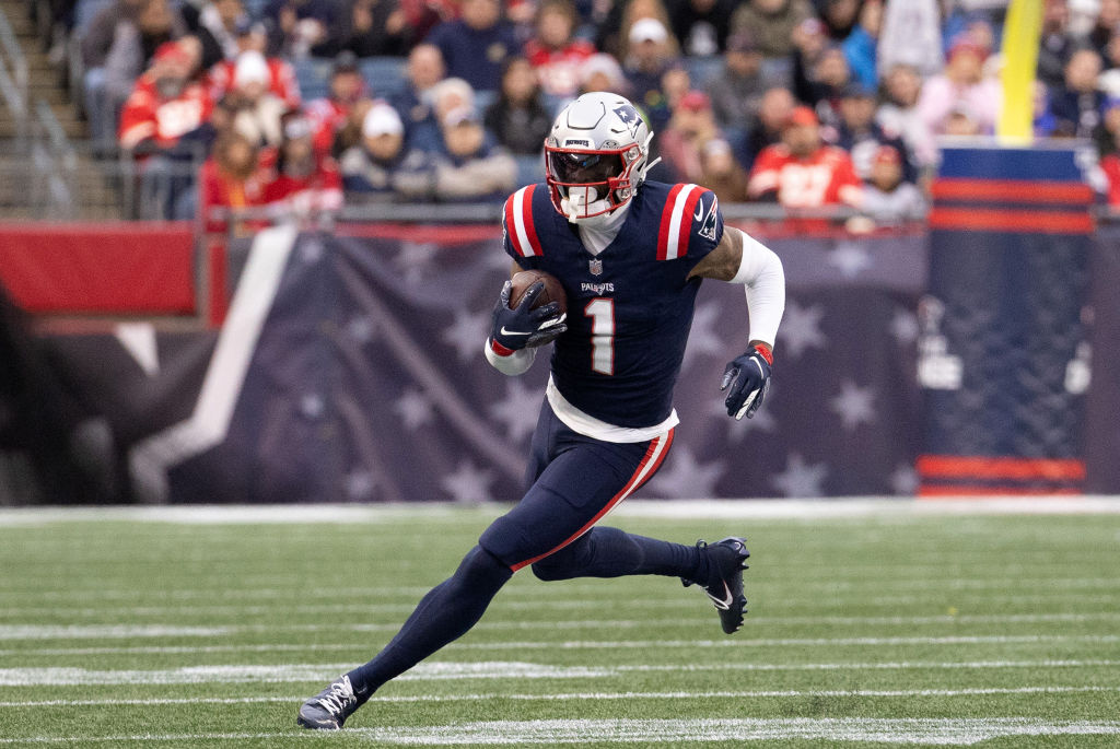 NFL: DEC 17 Chiefs at Patriots