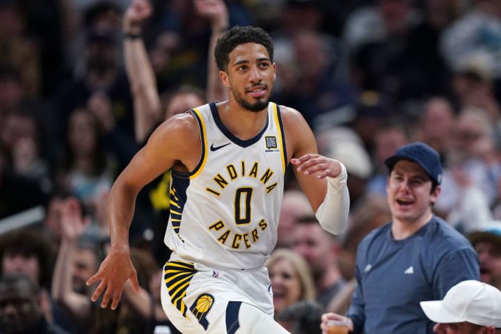 Toronto Raptors v Indiana Pacers