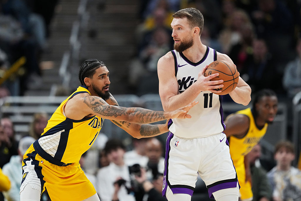 Sacramento Kings v Indiana Pacers