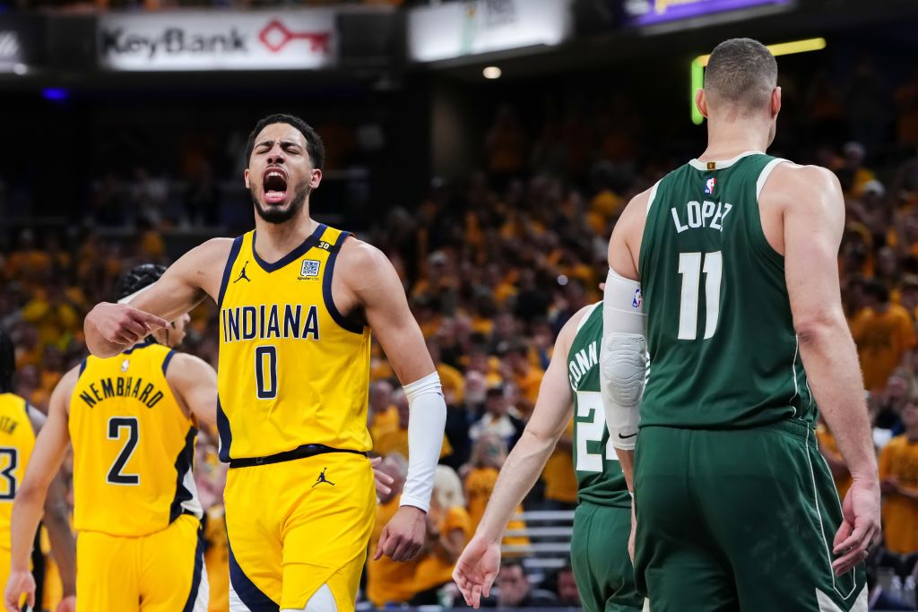 Milwaukee Bucks v Indiana Pacers - Game Three