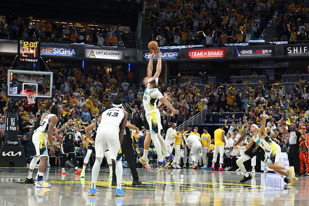 Milwaukee Bucks v Indiana Pacers - Game Two