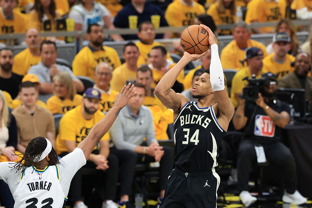 Milwaukee Bucks v Indiana Pacers - Game Five
