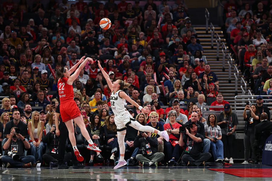 Chicago Sky v Indiana Fever