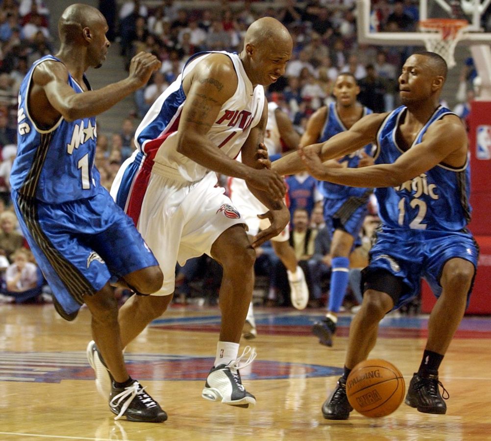 BKN-PLAYOFFS-MAGIC-PISTONS-BILLUPS