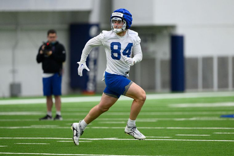 Tyler Warren Seems To Fit