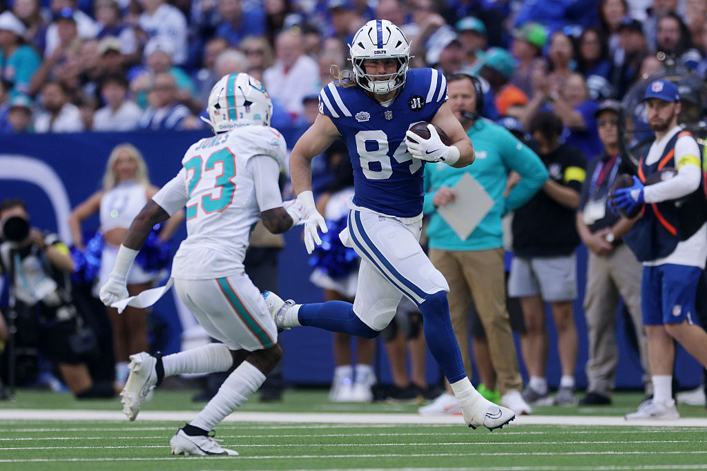 Miami Dolphins v Indianapolis Colts