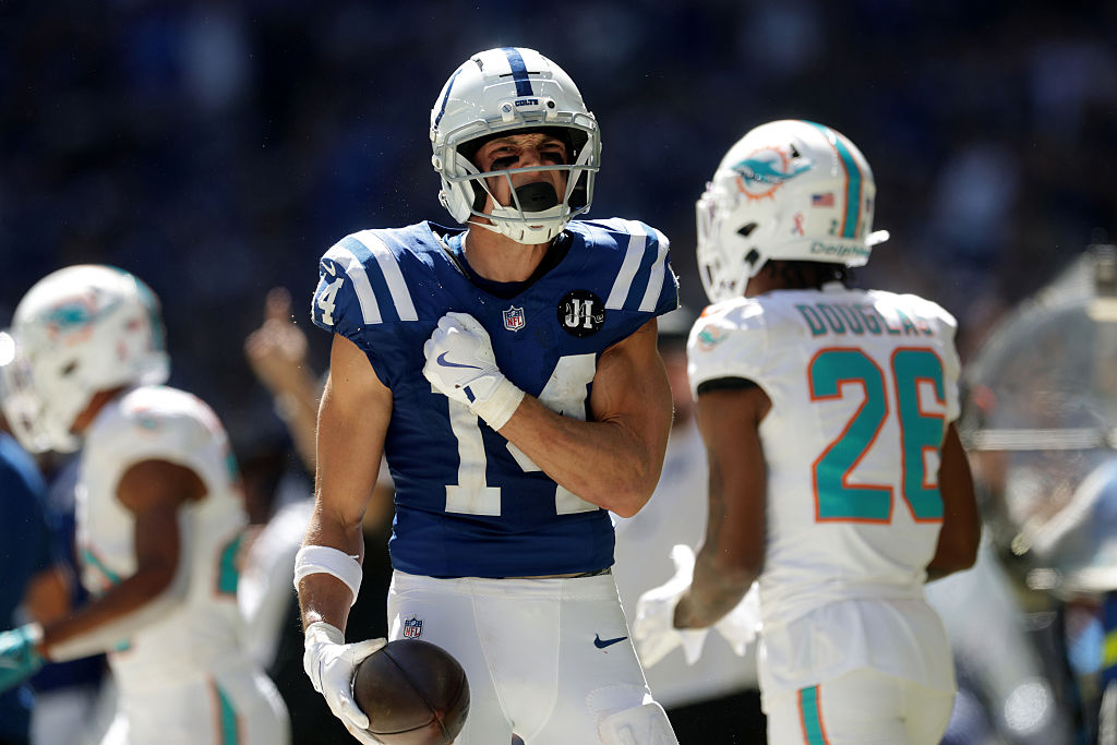 Miami Dolphins v Indianapolis Colts