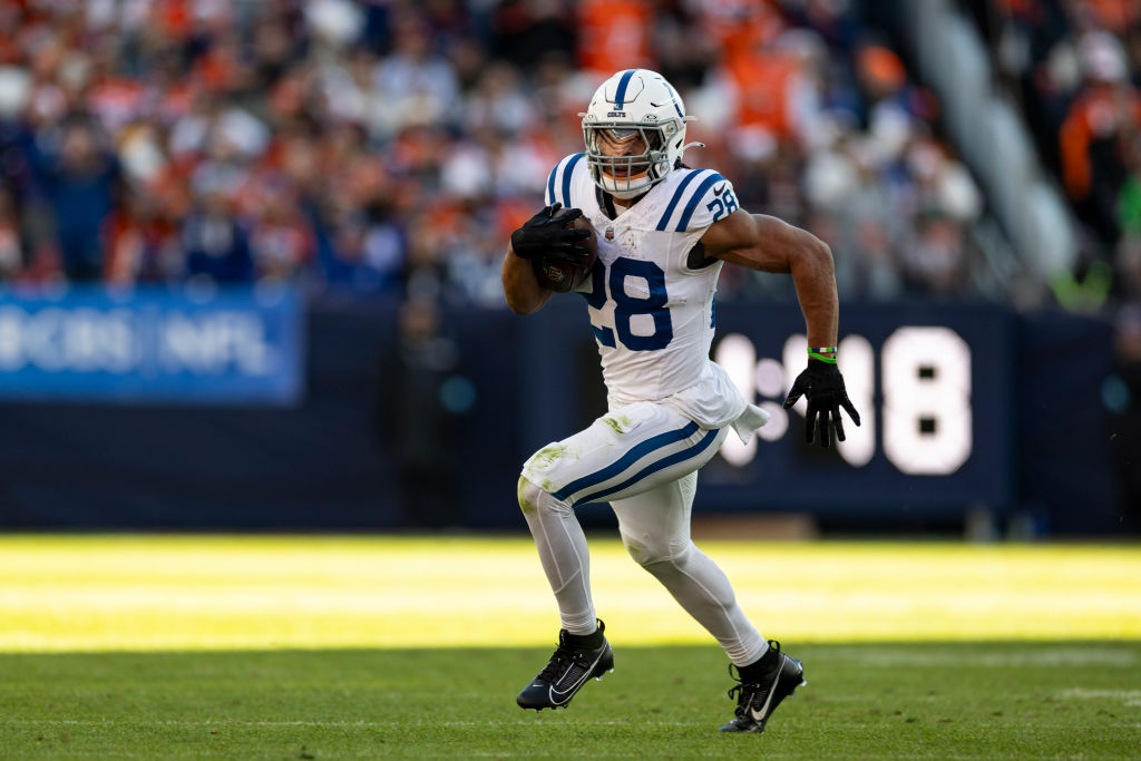 Indianapolis Colts v Denver Broncos