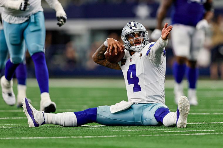 Cowboys Outlast Giants in Overtime Rivalry Game