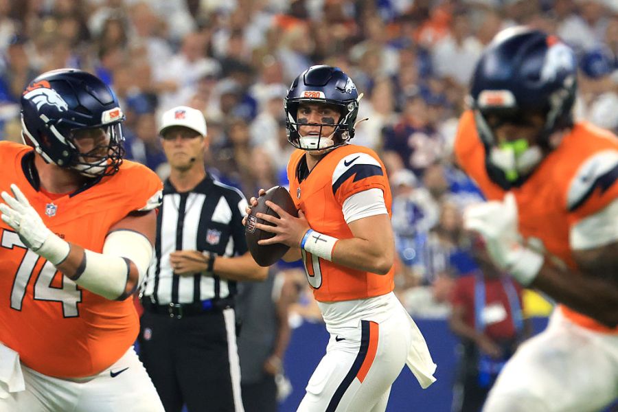 Denver Broncos v Indianapolis Colts - NFL 2025