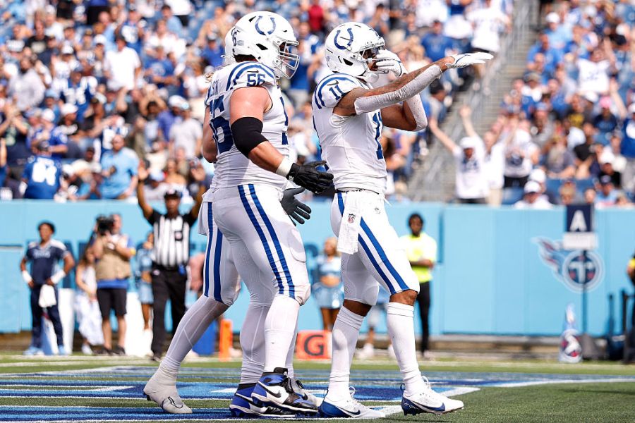 Indianapolis Colts v Tennessee Titans