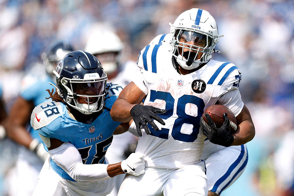 Indianapolis Colts v Tennessee Titans