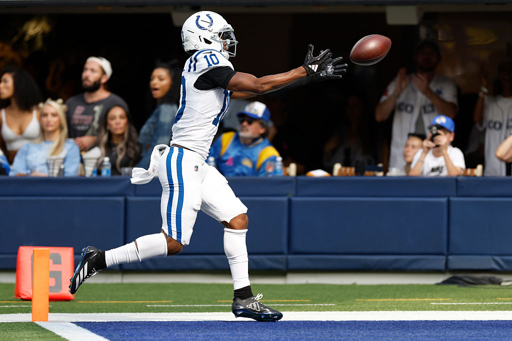 Indianapolis Colts v Los Angeles Rams