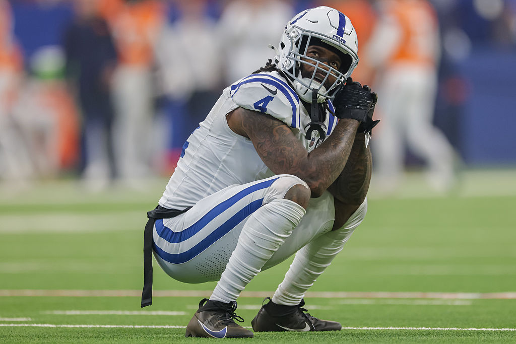 Denver Broncos v Indianapolis Colts - NFL 2025