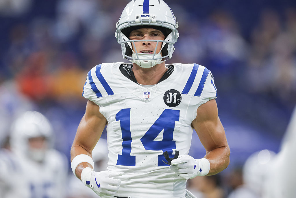 Denver Broncos v Indianapolis Colts - NFL 2025