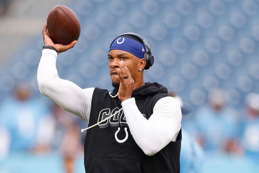 Indianapolis Colts v Tennessee Titans