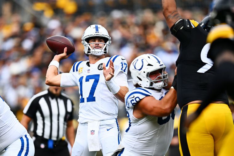 Misses: Daniel Jones