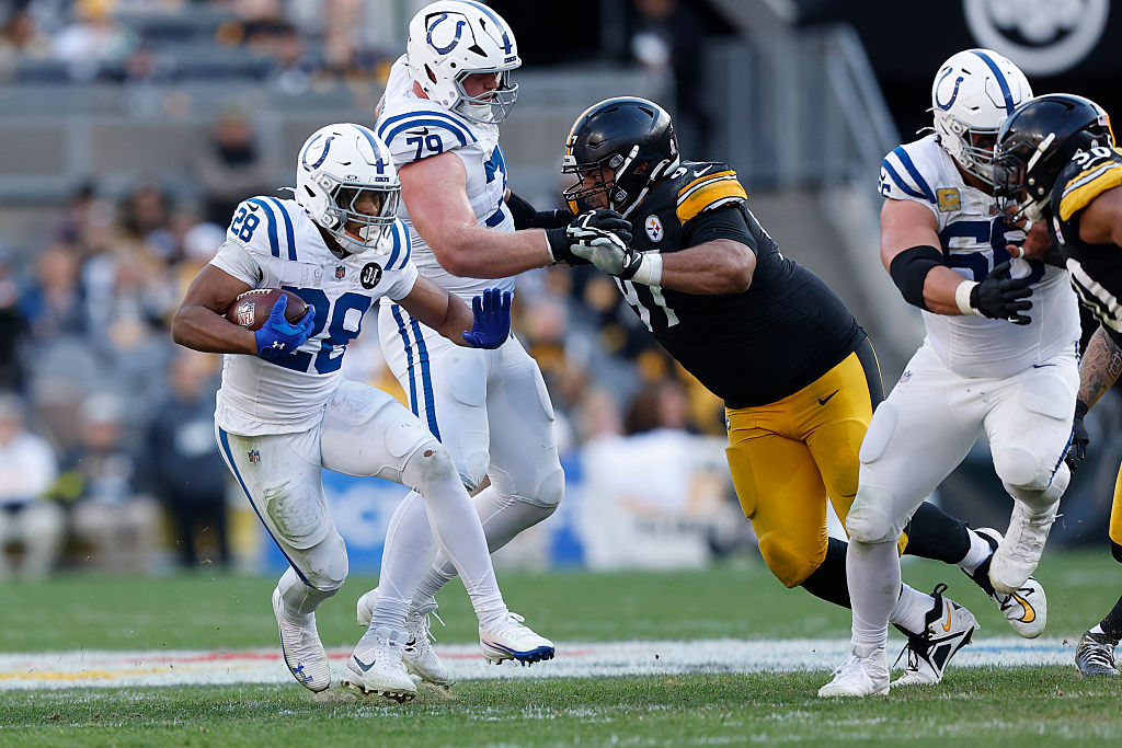 NFL: NOV 02 Colts at Steelers