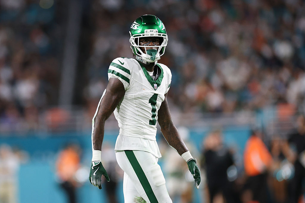 New York Jets v Miami Dolphins - NFL 2025