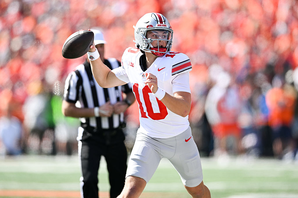 COLLEGE FOOTBALL: OCT 11 Ohio State at Illinois