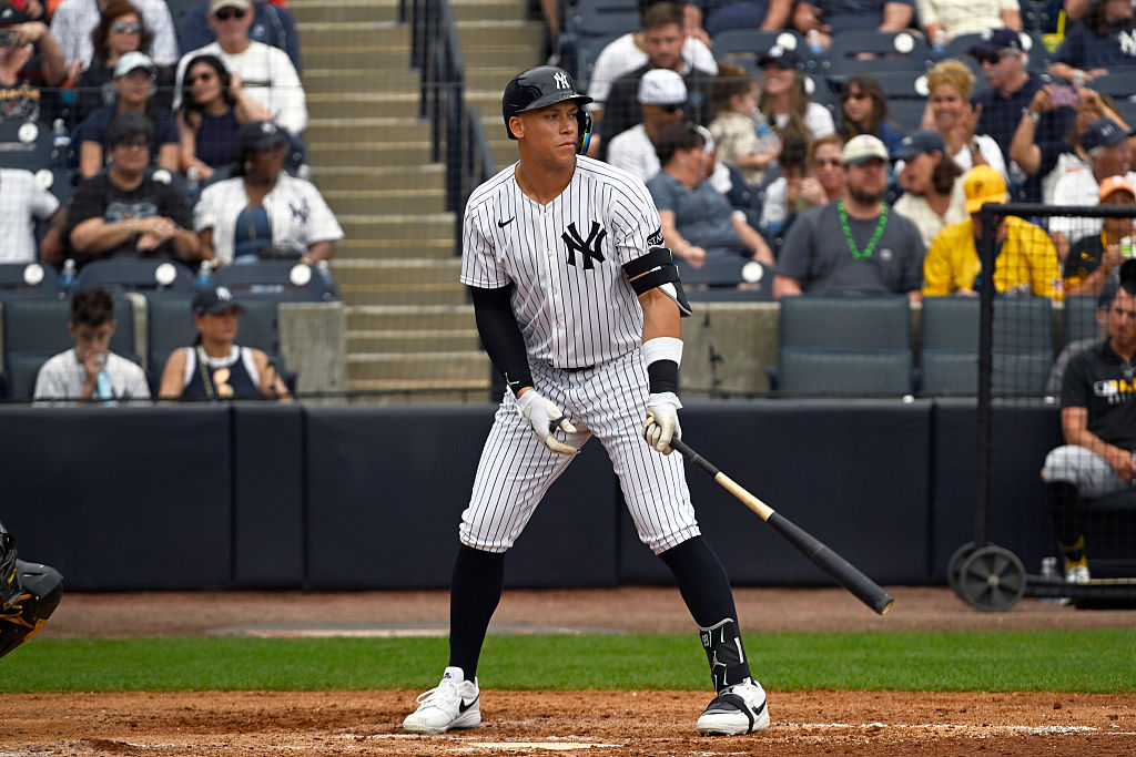 Pittsburgh Pirates v New York Yankees