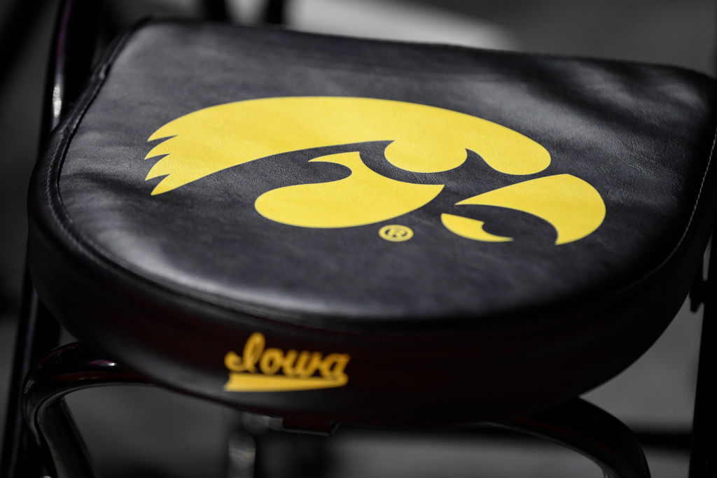 COLLEGE BASKETBALL: FEB 25 Iowa at Illinois