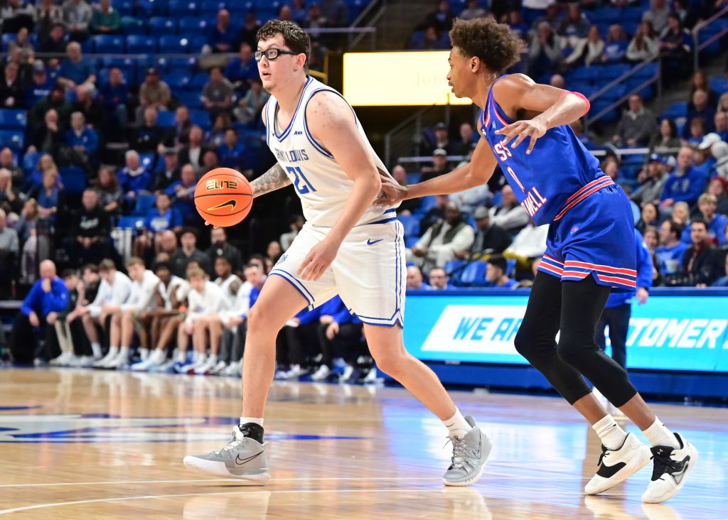 COLLEGE BASKETBALL: NOV 27 UMass Lowell at Saint Louis