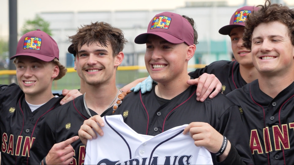 An Indianapolis teenager with autism is getting help pursuing his college dreams, thanks to a scholarship